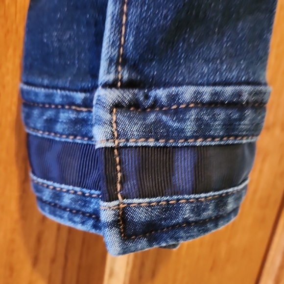 White House Black Market Dark Blue Jean Jacket - Picture 8 of 8